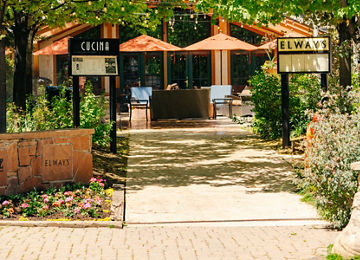 Summer Exterior of Vail Elway's Restaurant