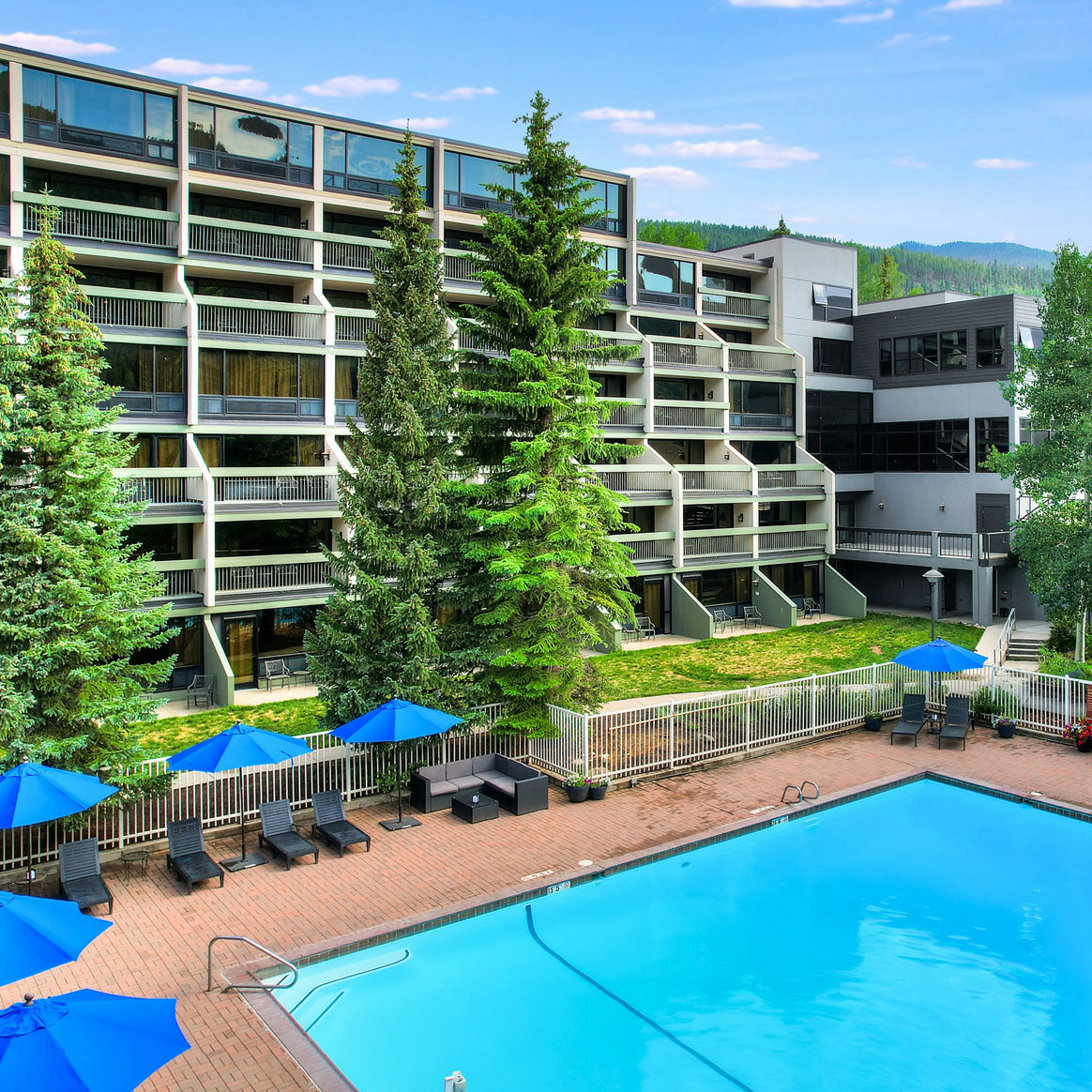 Summer Exterior of Keystone Lodge and Spa