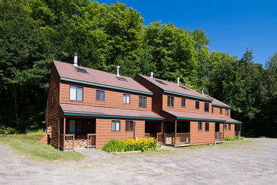 Summer Exterior of Bears Crossing at Mount Snow
