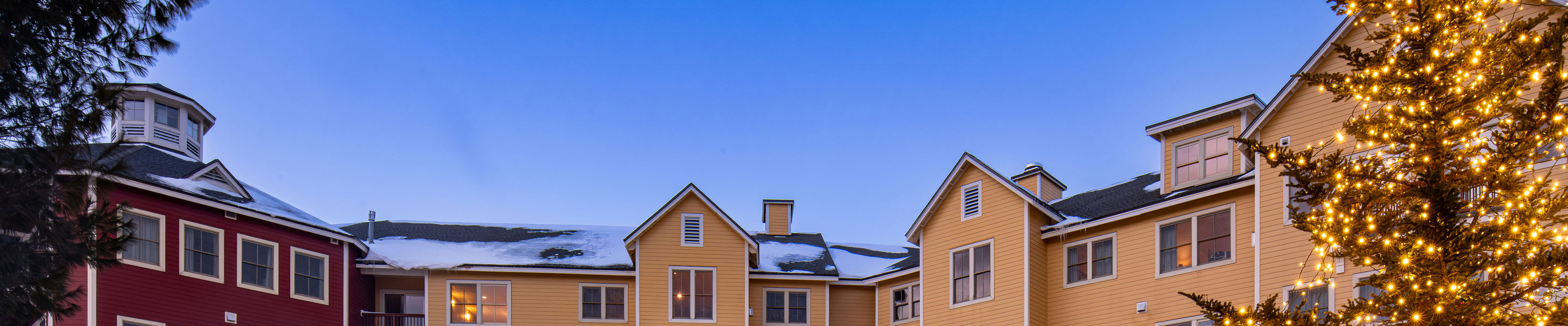 Exterior Holiday Lights at Okemo Jackson Gore