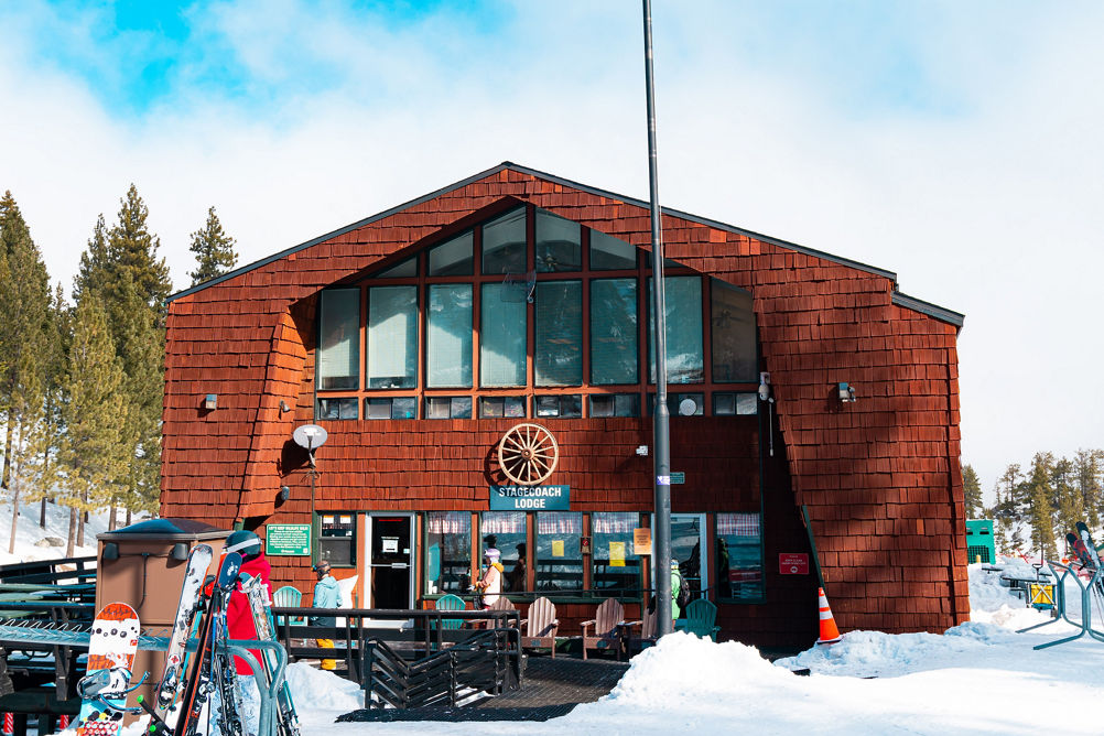 Winter Exterior of Stagecoach Lodge at Heavenly