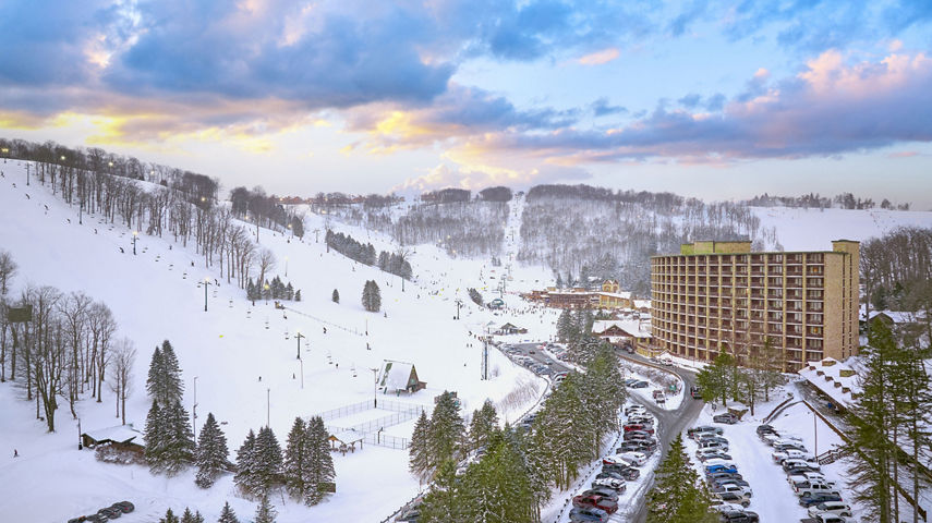 Exterior of Seven Springs Slopeside Hotel