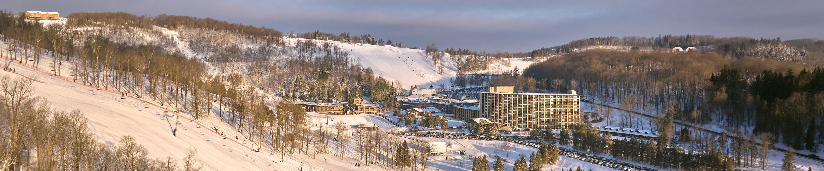 Exterior of Seven Springs Slopeside Hotel