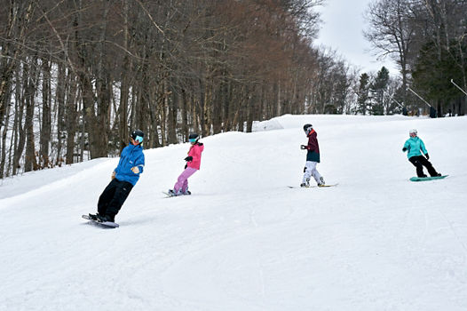 Teen Snowboard Lesson at Mount Sunapee