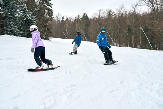 Adult Snowboard Lesson at Mount Sunapee