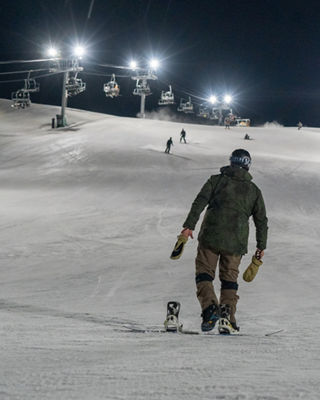 Guests Night Skiing and Riding at Boston Mills Brandywine