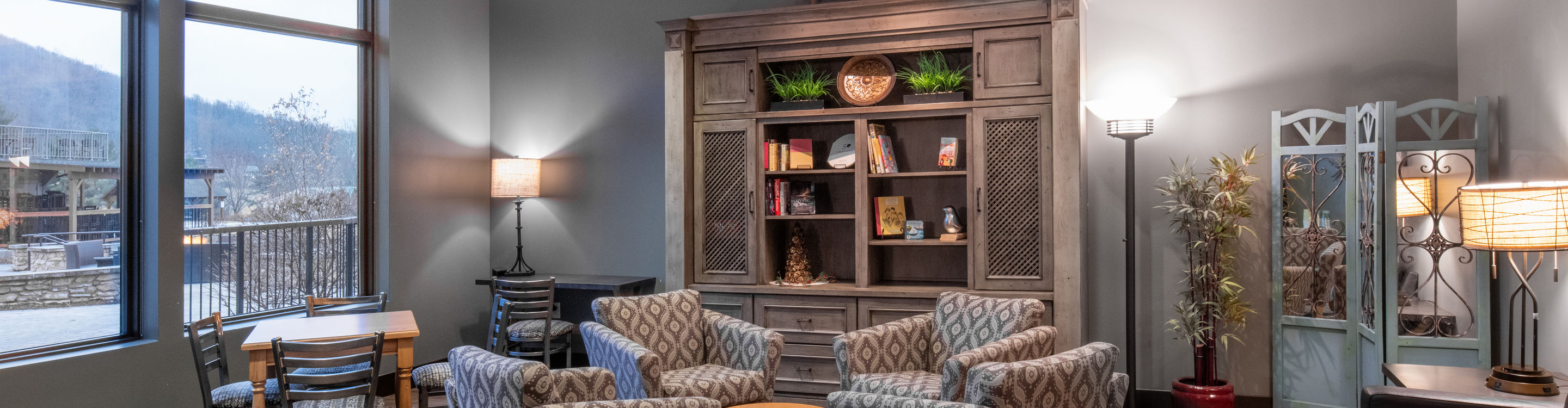 Alpine Lodge Lounge at Liberty