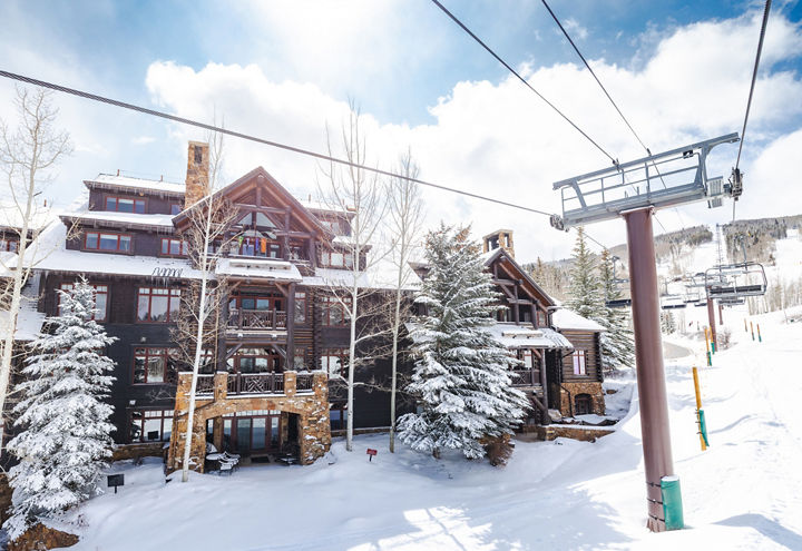 Spring Exterior of Snow Cloud Lodge at Beaver Creek
