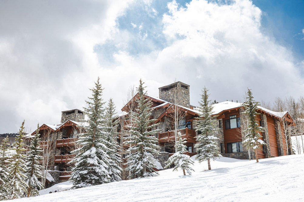 Spring Exterior of Hummingbird Lodge at Beaver Creek