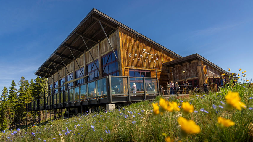 Summer Exterior of Zephy Lodge at Northstar