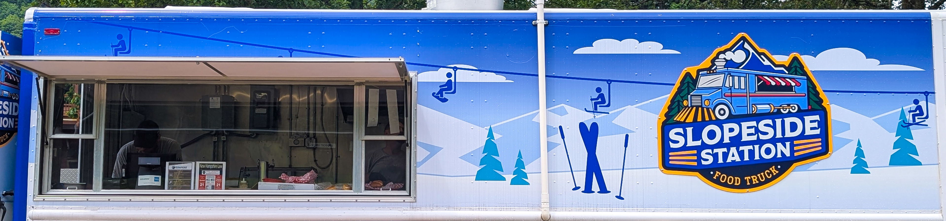 Summer Exterior of Wildcat Slopeside Station Food Truck