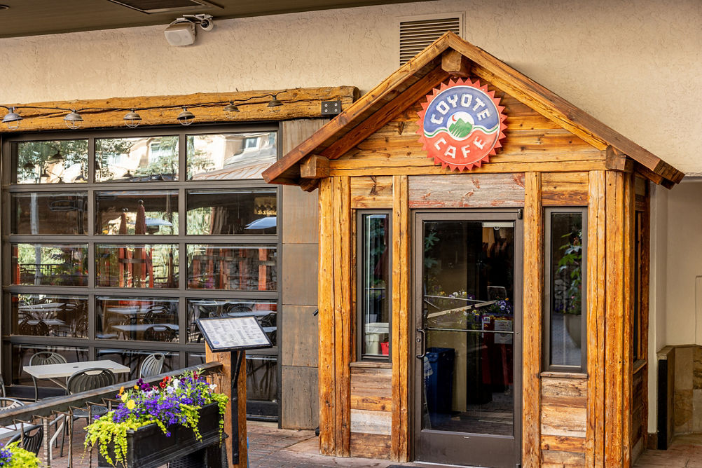 Summer Exterior of Beaver Creek Coyote Cafe