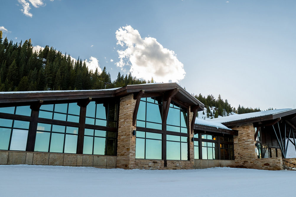 Spring Front Exterior of The 10th at Vail