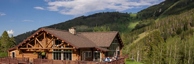 Beanos Exterior Hero