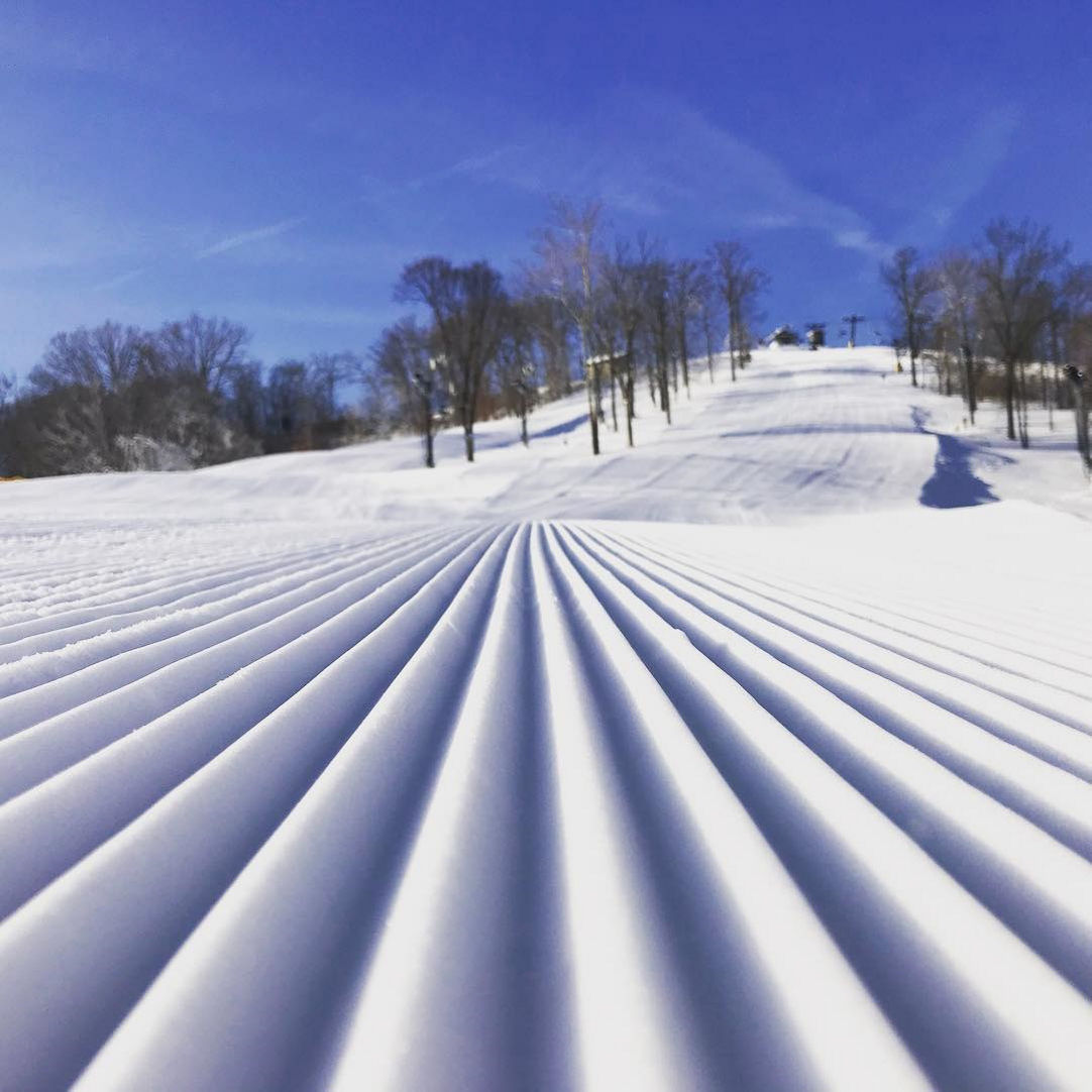 hidden valley ski snow cam