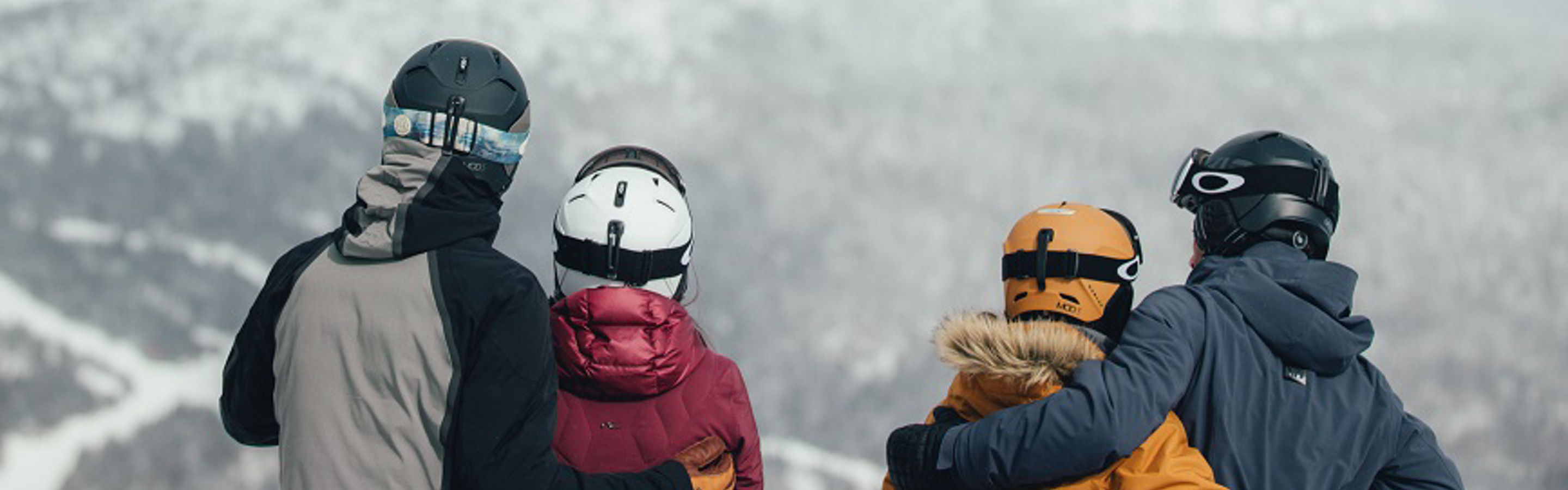 Couples stopping to enjoy the view at Stowe